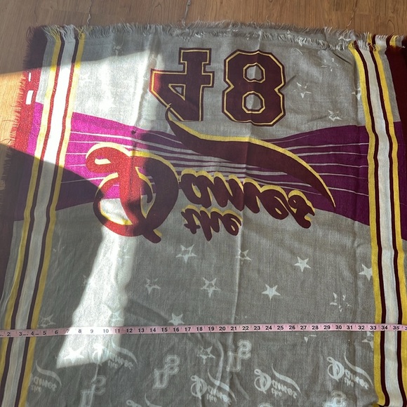 Scarf - Picture 3 of 4